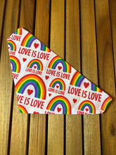 Load image into Gallery viewer, Love is love Pride 2023