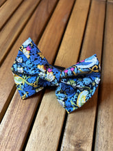 Load image into Gallery viewer, William Morris, Strawberry Thief