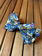 Load image into Gallery viewer, William Morris, Strawberry Thief