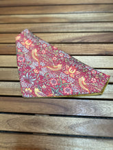 Load image into Gallery viewer, William Morris Strawberry Thief red