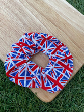 Load image into Gallery viewer, Union Jack Pet Bandana and scrunchie