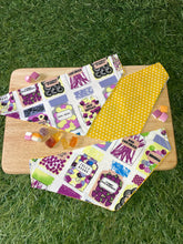 Load image into Gallery viewer, Sweet Jar Pet Bandanas