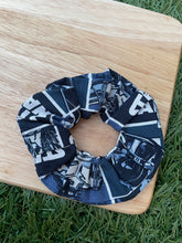 Load image into Gallery viewer, Star Wars - Pet Bandanas & Matching Scrunchies