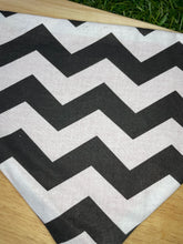 Load image into Gallery viewer, Twin Peaks