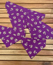 Load image into Gallery viewer, Coronation celebration