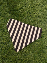 Load image into Gallery viewer, Toon toon black and white army Newcastle Bandana