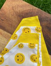 Load image into Gallery viewer, Smiley Faces