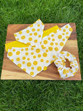 Load image into Gallery viewer, Smiley Faces