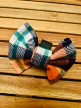 Load image into Gallery viewer, Autumn vibes bandana
