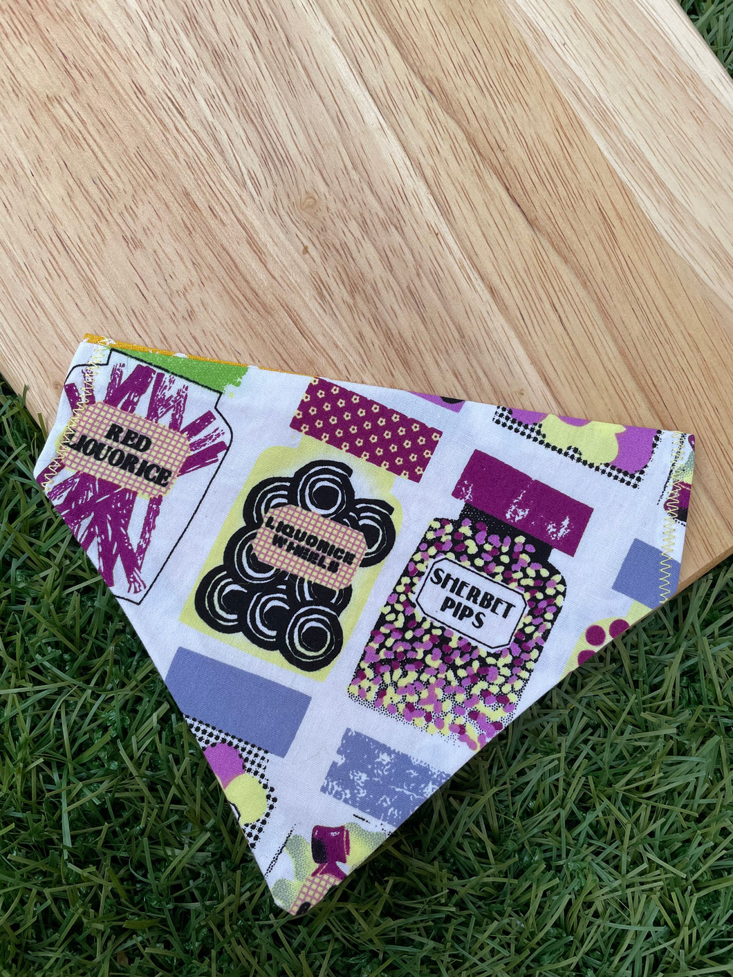 Sweet Jar Pet Bandanas