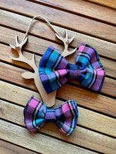 Load image into Gallery viewer, Candy Hearts Tartan -Pet Bandanas &amp; Matching Bow Ties
