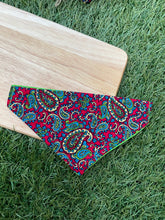 Load image into Gallery viewer, Paisley pattern Pet Bandanas &amp; Scrunchies -  Black and Pink or Pink and Green
