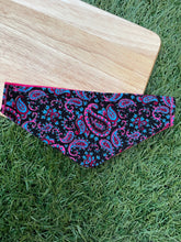 Load image into Gallery viewer, Paisley pattern Pet Bandanas &amp; Scrunchies -  Black and Pink or Pink and Green
